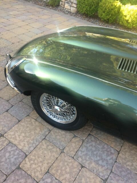 1966 Jaguar E-Type - photo 3