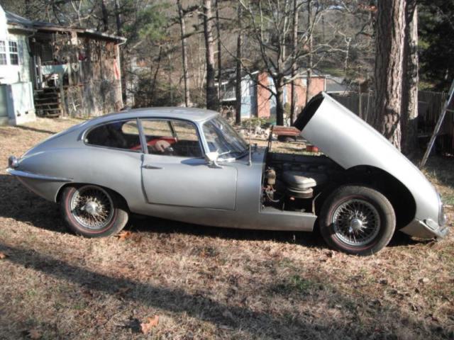 1966 Jaguar E-Type XKE - photo 2
