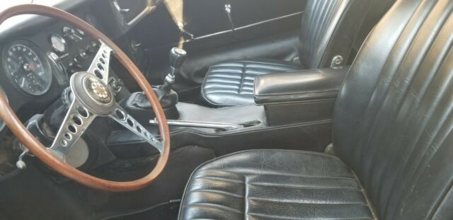 1966 Jaguar E-Type - photo 12