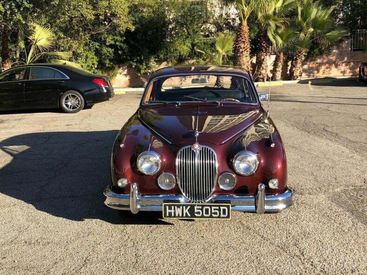 1966 Jaguar MKII SALOON 1966 JAGUAR MK II SALOON - photo 10