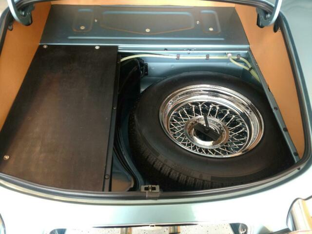 1966 Jaguar E-Type - photo 7