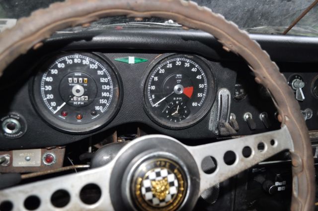 1966 Jaguar E-Type Series I (XKE) Roadster Convertible - photo 10