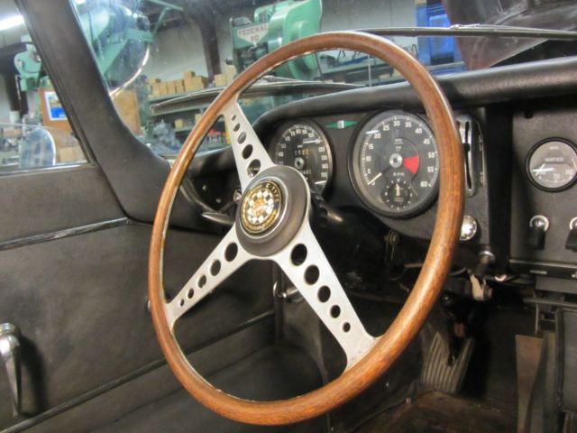 1966 Jaguar E-Type - photo 13