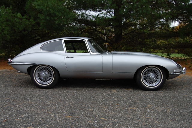 1966 Jaguar E-Type Two Door Rear wheel drive - photo 7
