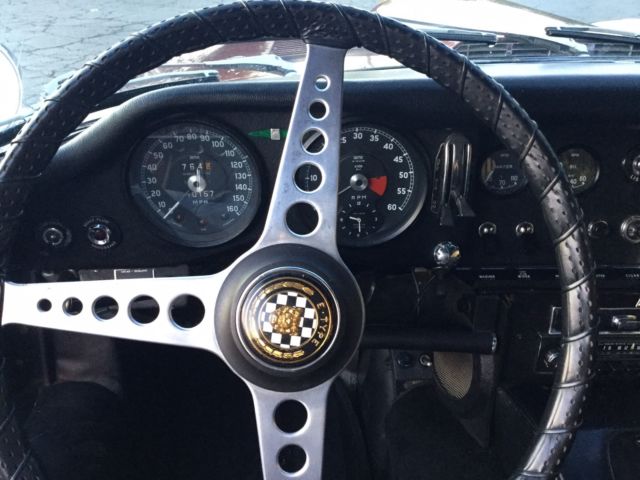1966 Jaguar E-Type - photo 12