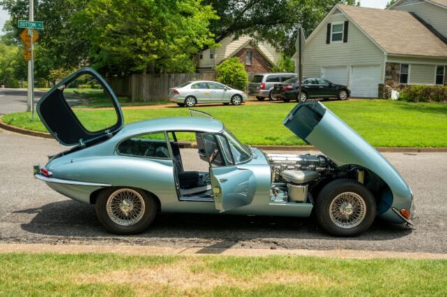 1966 Jaguar E-Type - photo 10