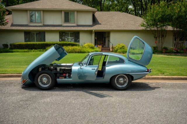 1966 Jaguar E-Type - photo 11