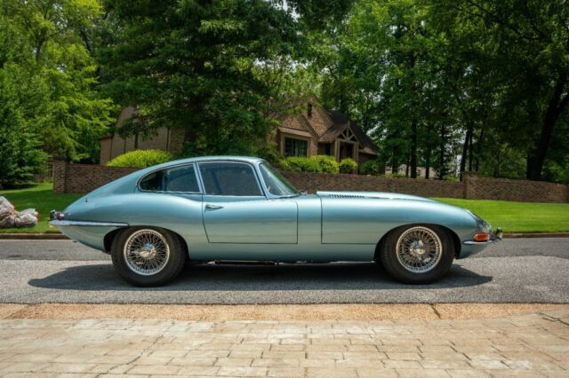1966 Jaguar E-Type - photo 2