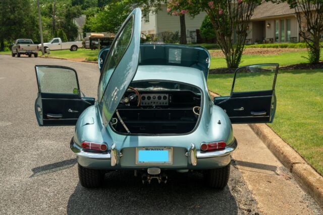 1966 Jaguar E-Type - photo 9