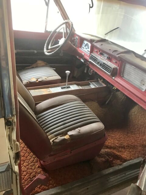 1966 Jeep Wagoneer Super - photo 5