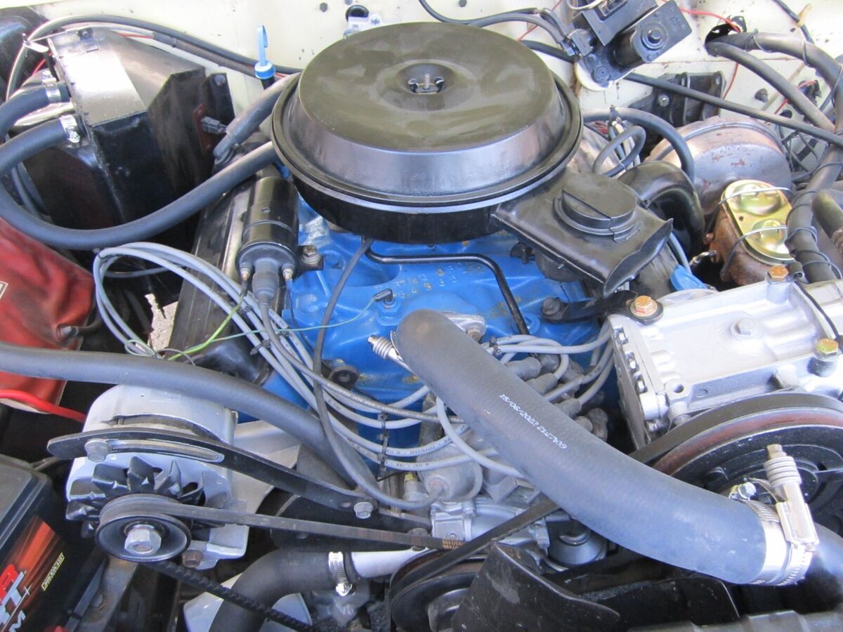 1966 Jeep Wagoneer - photo 13