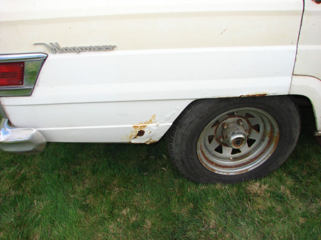 1966 Jeep Wagoneer - photo 7