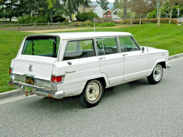 1966 Jeep Wagoneer - photo 7