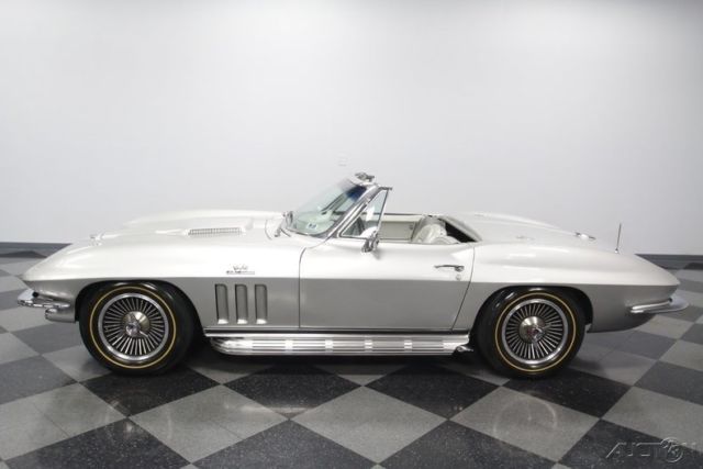 1966 Chevrolet Corvette L36 Convertible - photo 2