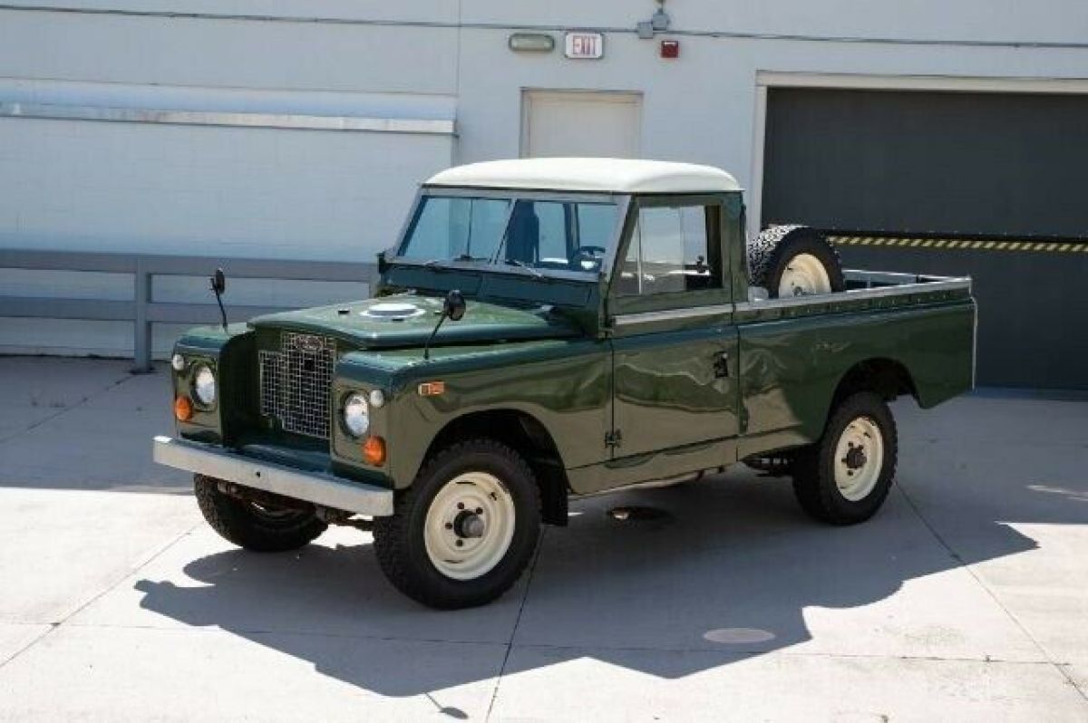 1966 Land Rover 109 Series II A Pickup - photo 2