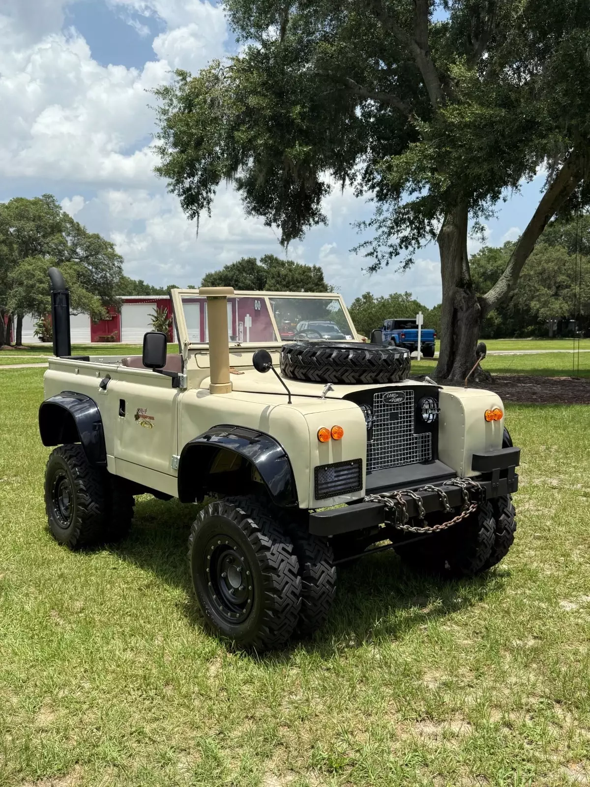 1966 Land Rover Defender - photo 6