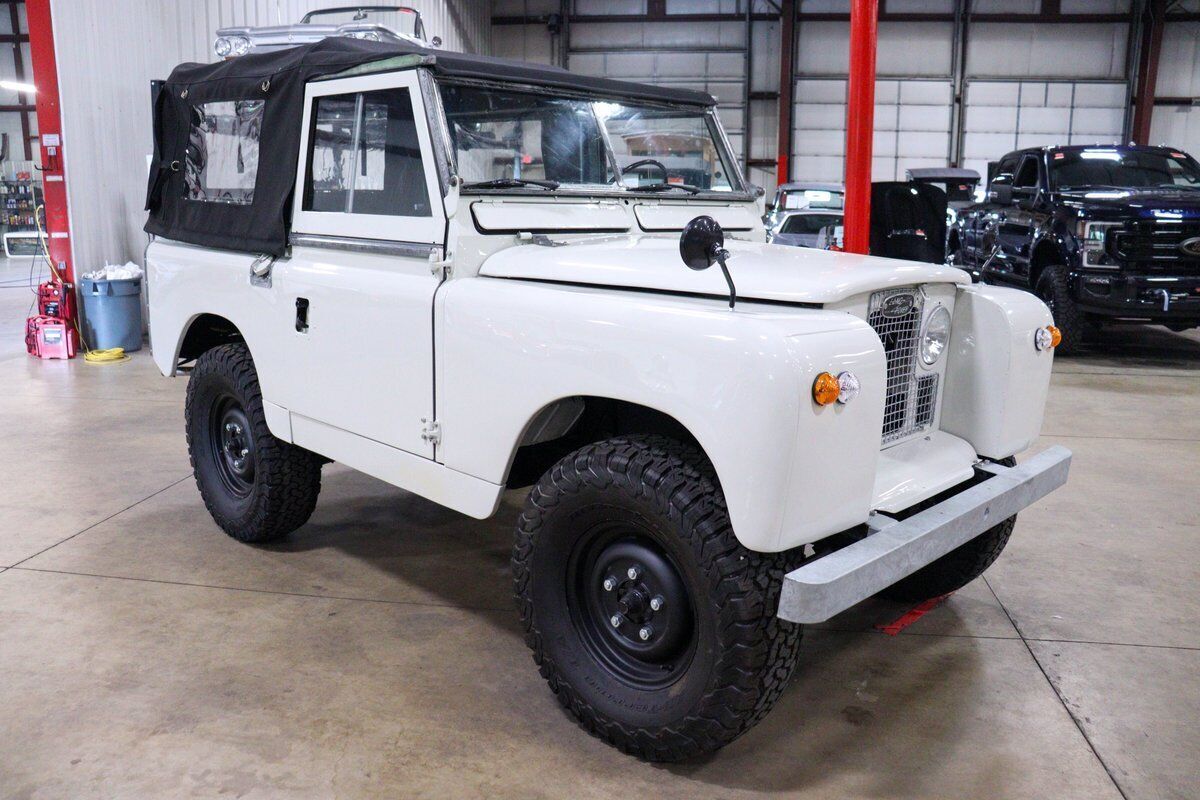 1966 Land Rover Series II - photo 11