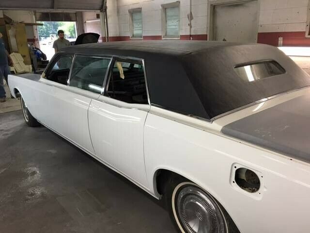 1966 Lincoln Continental - photo 7