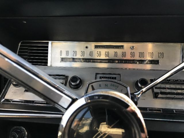 1966 Lincoln Continental - photo 8