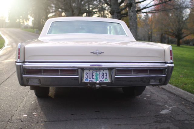 1966 Lincoln Continental - photo 10