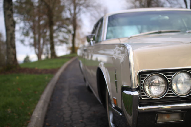 1966 Lincoln Continental - photo 4