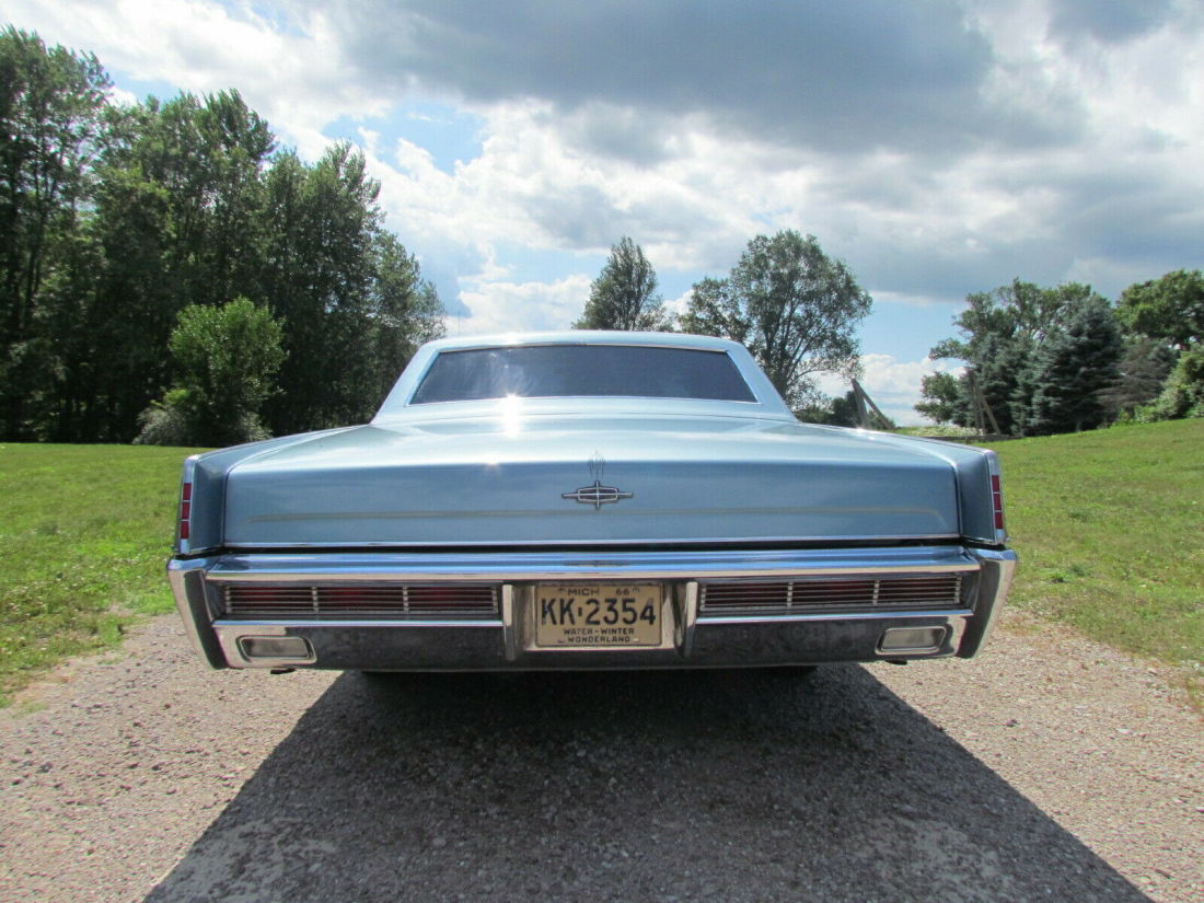 1966 Lincoln Continental Coupe - photo 7