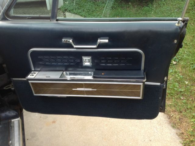 1966 Lincoln Continental - photo 13