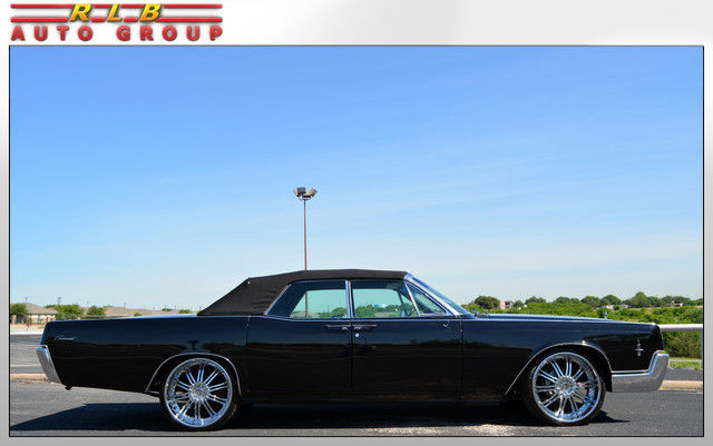1966 Lincoln Continental Convertible - photo 4