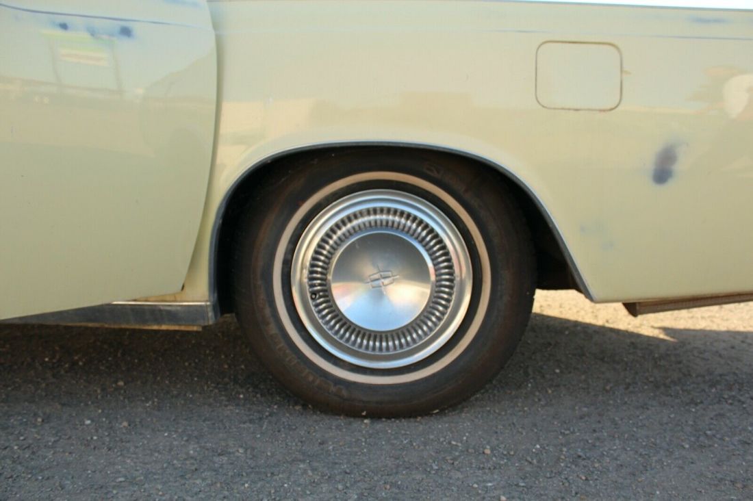 1966 Lincoln Continental - photo 11