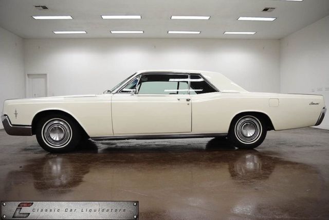 1966 Lincoln Continental -- - photo 4