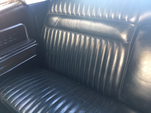 1966 Lincoln Continental - photo 8