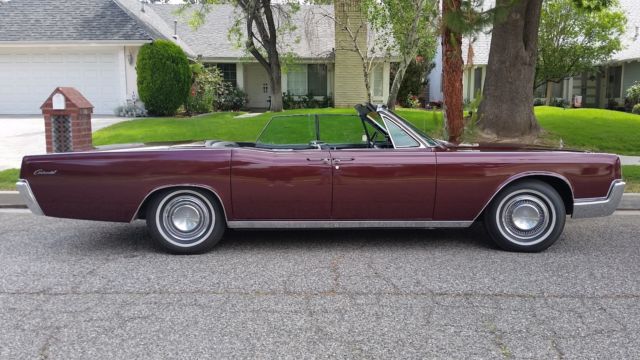1966 Lincoln Continental Convertible - photo 4