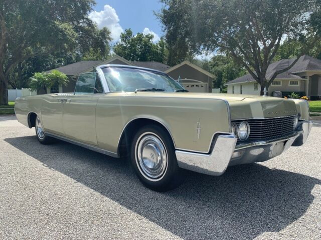 1966 Lincoln Continental - photo 6