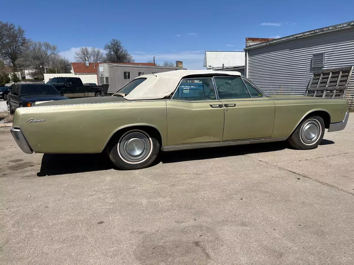 1966 Lincoln Continental