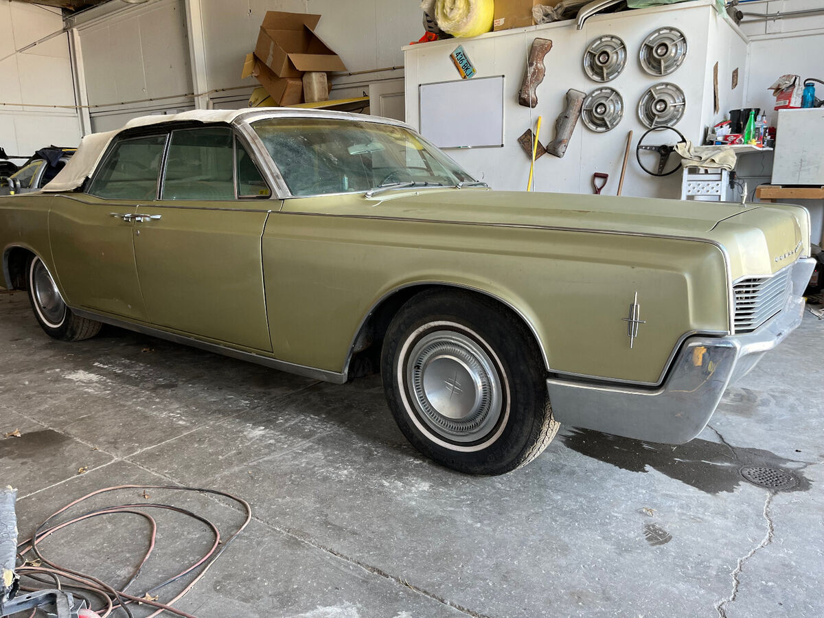 1966 Lincoln Continental - photo 12