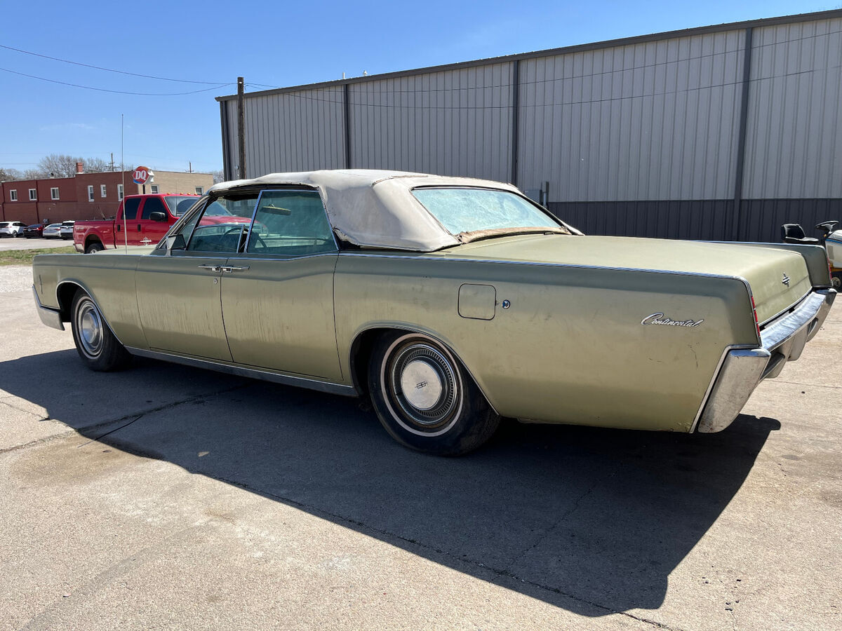 1966 Lincoln Continental - photo 4