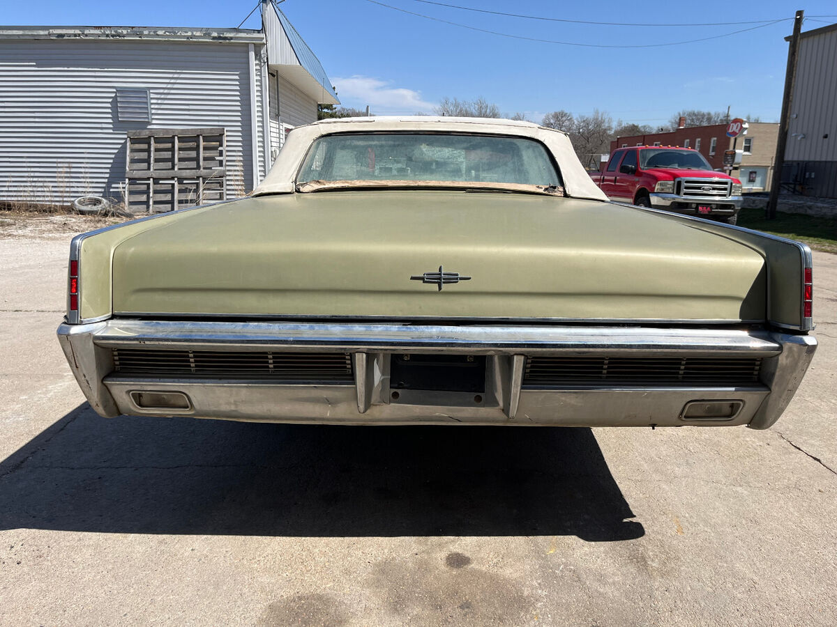 1966 Lincoln Continental - photo 7