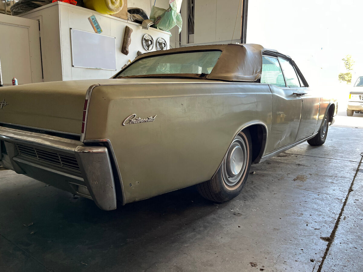 1966 Lincoln Continental - photo 8