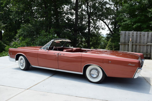 1966 Lincoln Continental Convertible Base 7.6L 1966 Lincoln Continental