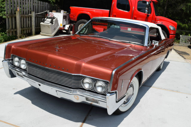 1966 Lincoln Continental - photo 6