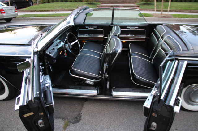 1966 Lincoln Continental - photo 10