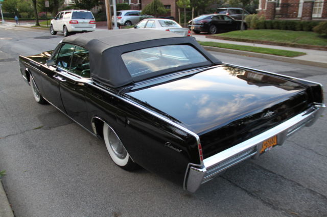 1966 Lincoln Continental - photo 6