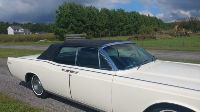 1966 Lincoln Continental - photo 8