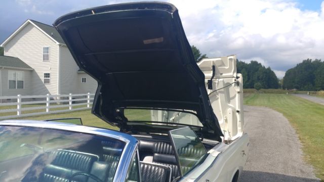 1966 Lincoln Continental - photo 9