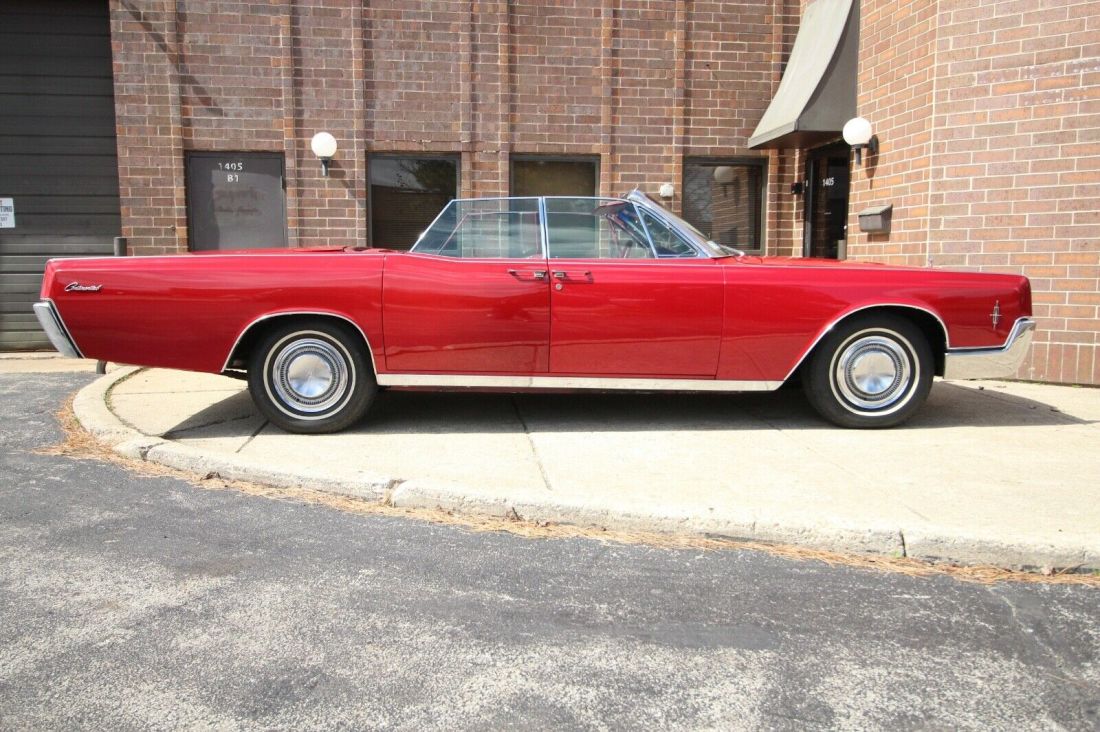 1966 Lincoln Continental Convertible - photo 6