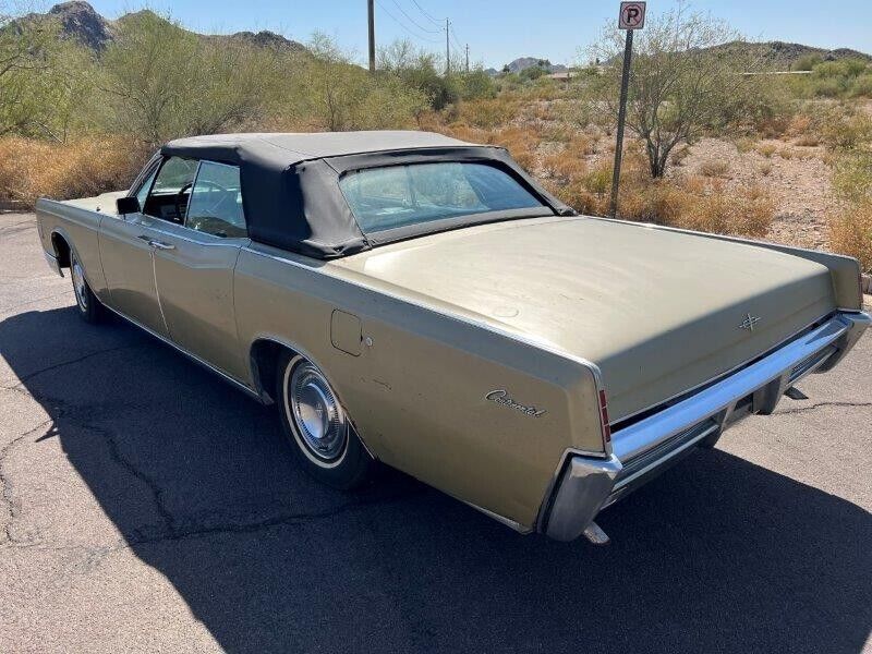 1966 Lincoln Continental - photo 6