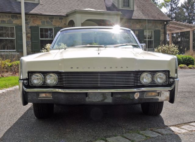 1966 Lincoln Continental - photo 3