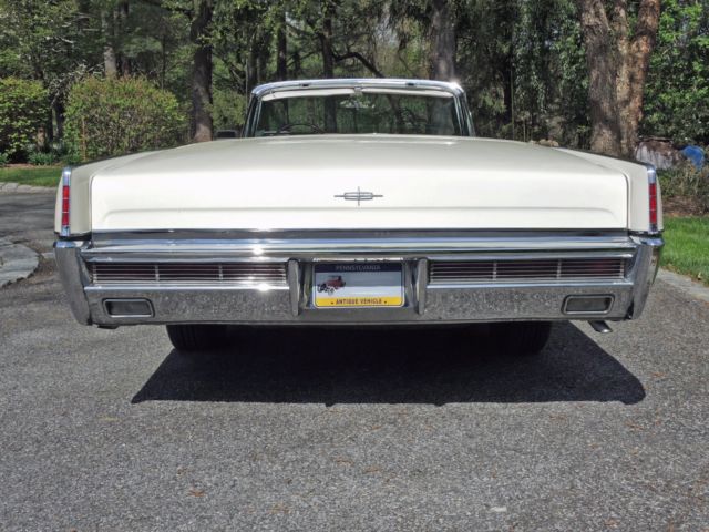 1966 Lincoln Continental - photo 6