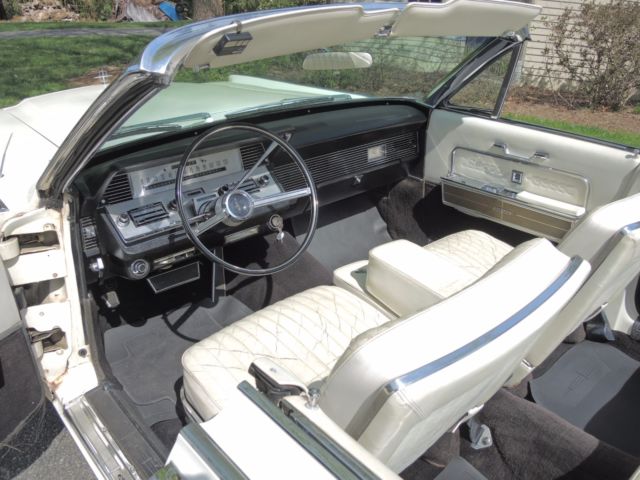 1966 Lincoln Continental - photo 8