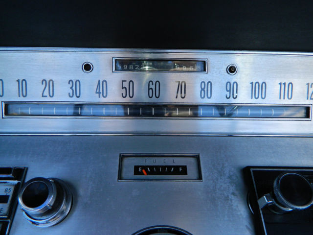 1966 Lincoln Continental - photo 12